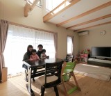 ソーラーシステム（そよ風）で自然に寄り添い心地よく暮らす。富士・富士宮・三島　/　フジモクの家