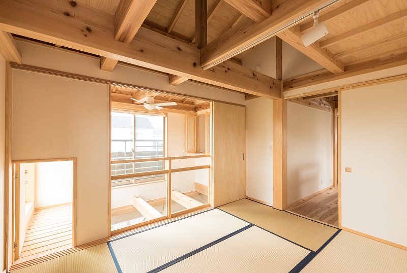 やさしさが続く、快適が変化する。富士ひのきが包む「木造ドミノの家」。 サブ画像7