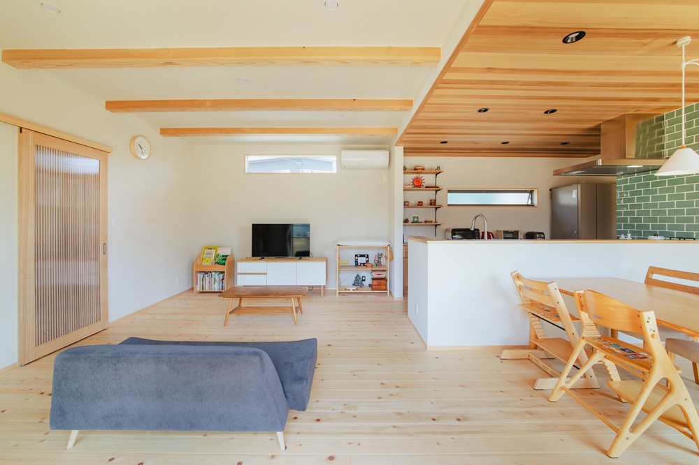 素材感を愉しむ、心地よい平屋の住まい