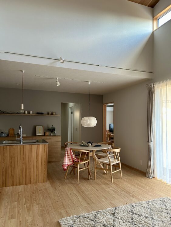 素足で心地いい床材の選び方/富士・富士宮・三島フジモクの家