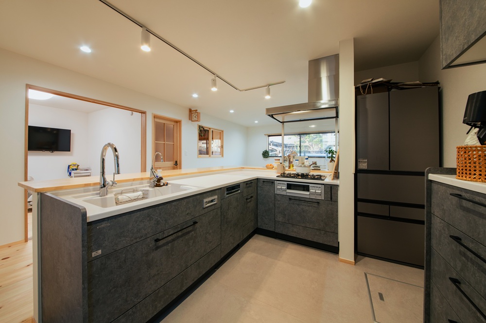 作業効率が良いL型キッチン